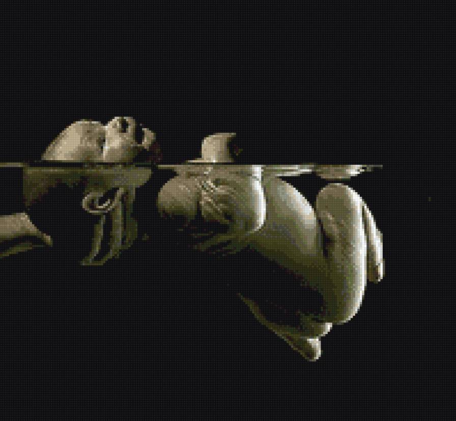 Первое купание - дитя, малыш, монохром, ребенок - предпросмотр