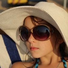 Схема вышивки «Даша Гоа 80цв. 100»