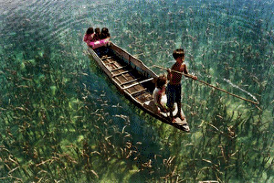 Чистая вода - дети, пруд.лодка - предпросмотр