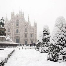 Оригинал схемы вышивки «зимняя улица в Милане, Италия» (№753990)