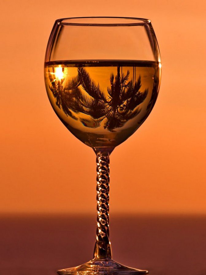 бокал - красота - оригинал