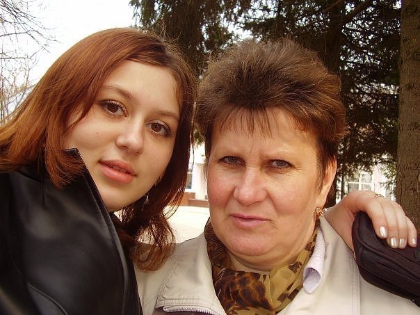 С мамочкой - семья - оригинал