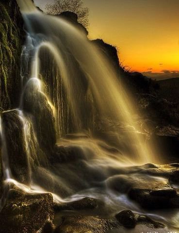 водопад в горах - ночь, водопад, горы - оригинал