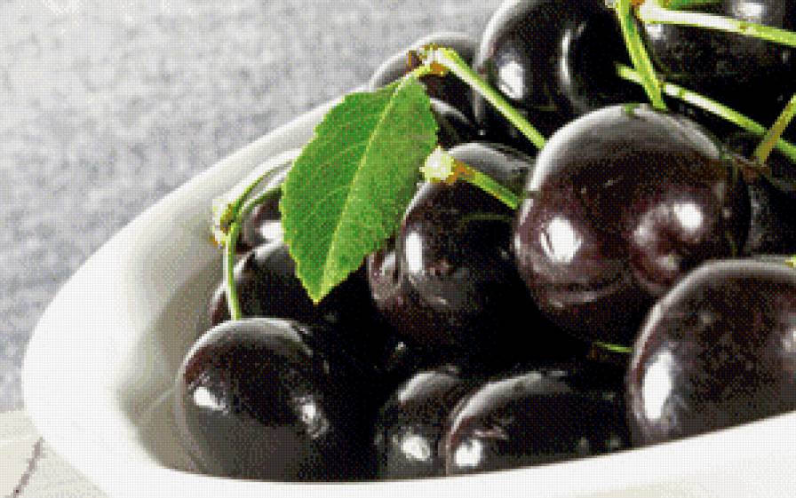 Черешня - черешня, вишня - предпросмотр