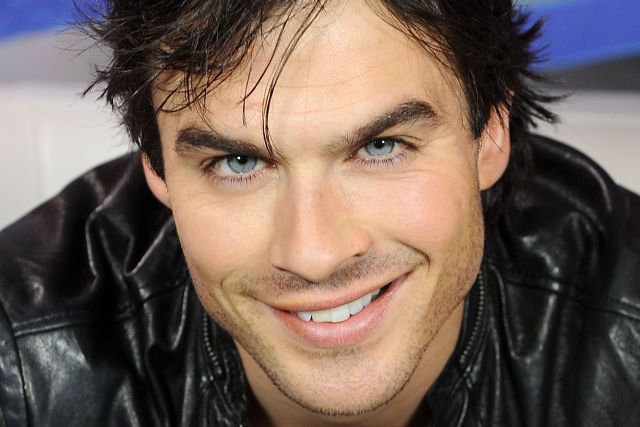 Дэймон  Сальваторе - йен, дневники вампира, актеры - оригинал