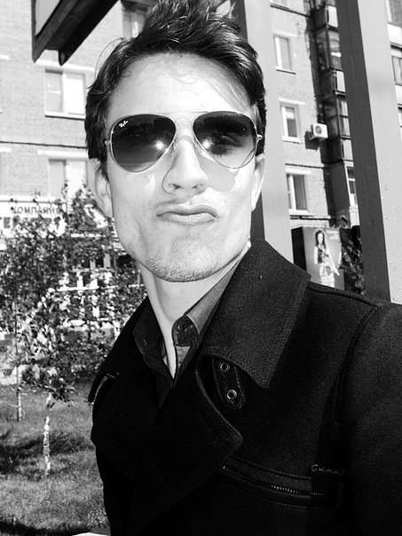 красавчик - парень, мужчина, взгляд, пиджак - оригинал