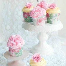 Схема вышивки «Пирожные»