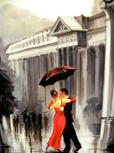 танец под дождём - пара, монохром, дождь, город, танец, любовь, страсть - оригинал