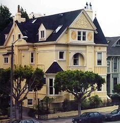 The C. A. Belden House, a Queen Anne Victorian in the Pacific He - оригинал