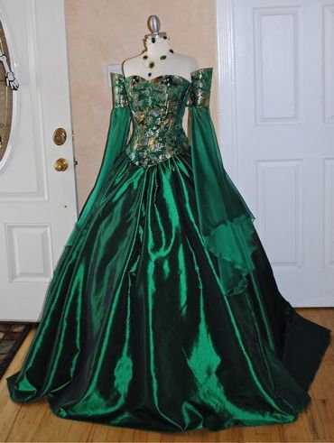 vestido verde mangas medievales - оригинал