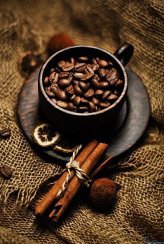 чашка кофейных зерен - кофе, натюрморт - оригинал