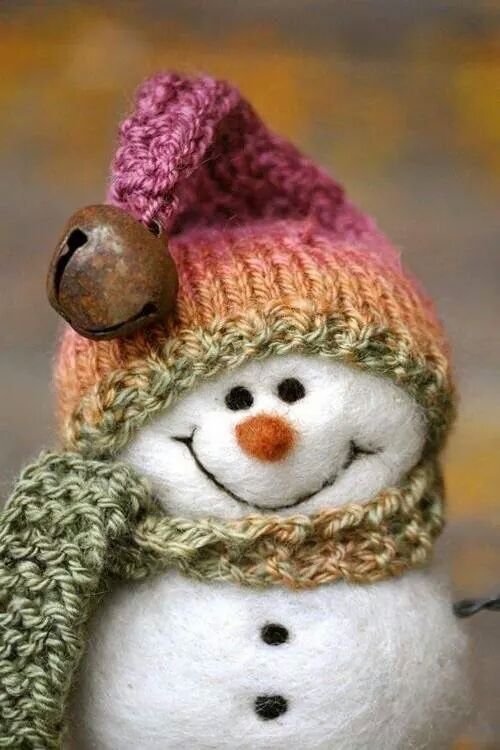 Веселый снеговичек. - уют, зима, снеговик - оригинал