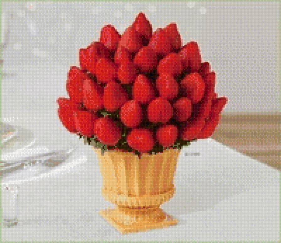 клубничка в вазе - клубника, ягода, натюрморт - предпросмотр