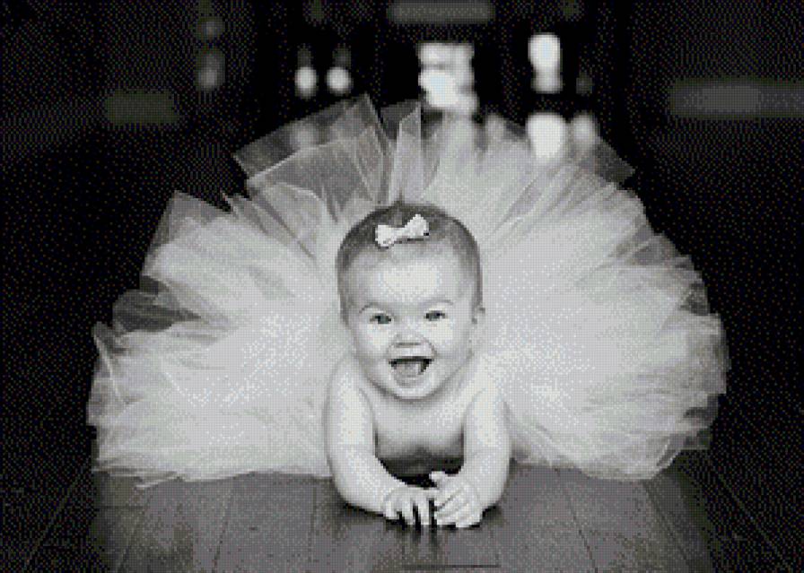 Маленькая балерина - девочка, ребенок, балерина, монохром, дети - предпросмотр