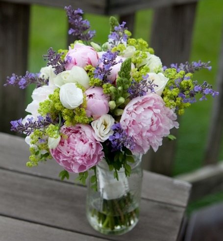 пионы в букете - оригинал