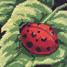 Схема вышивки «божья коровка 1»