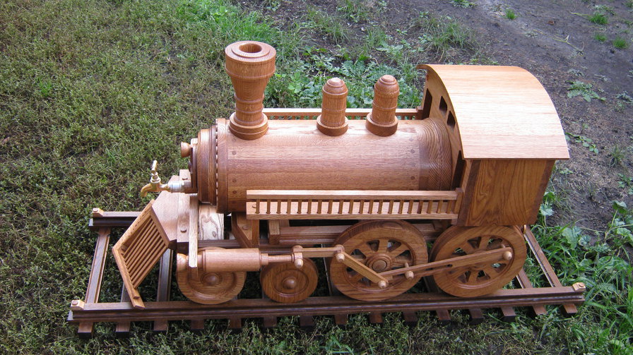 паровоз деревянный - транспорт - оригинал