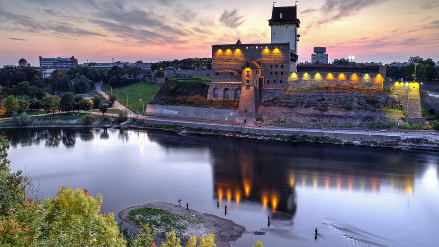 нарвский замок - замок - оригинал