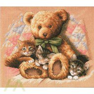 Мишка с котятами - медвежонок, игрушки, котята - оригинал