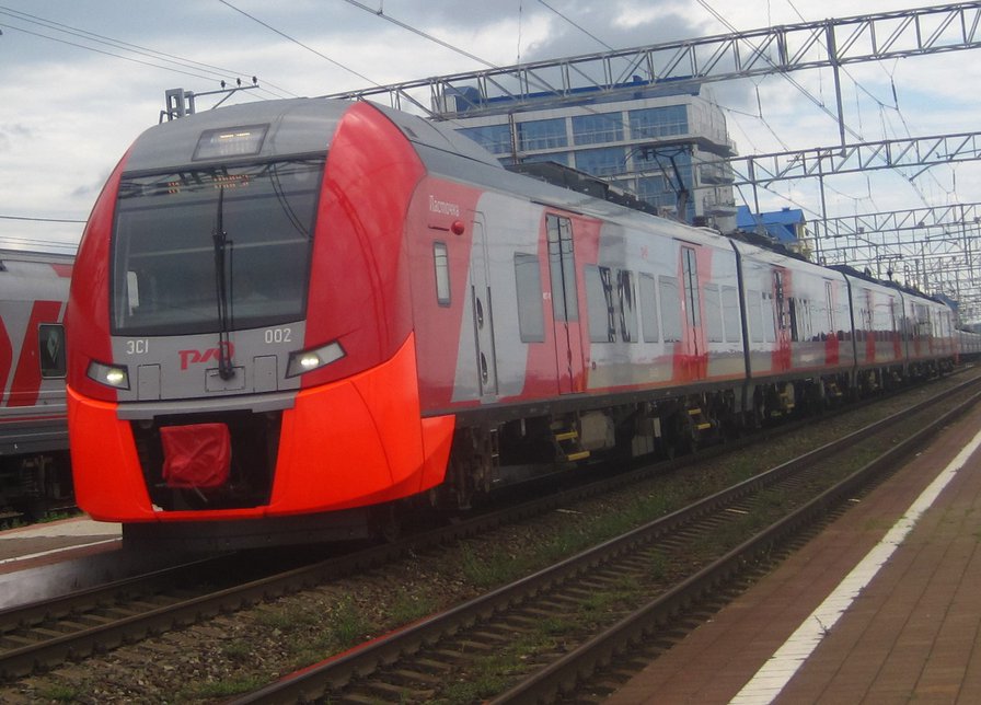 Электропоезд - оригинал