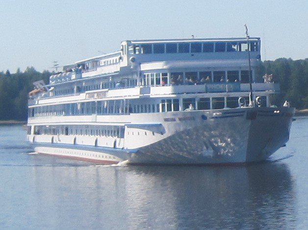 Белый теплоход - оригинал