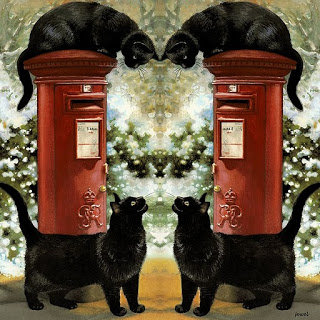 в зеркальном отражении - коты, кот - оригинал