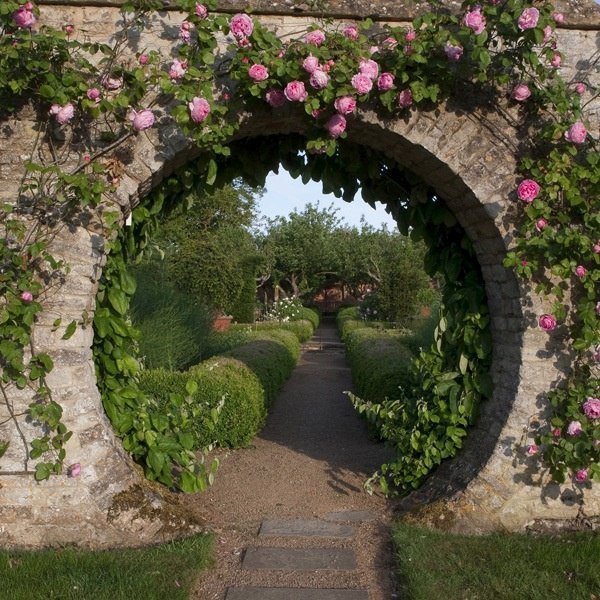 дверь в лето - арка, тропинка, лето, цветы - оригинал