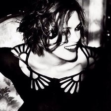 Схема вышивки «кира найтли»