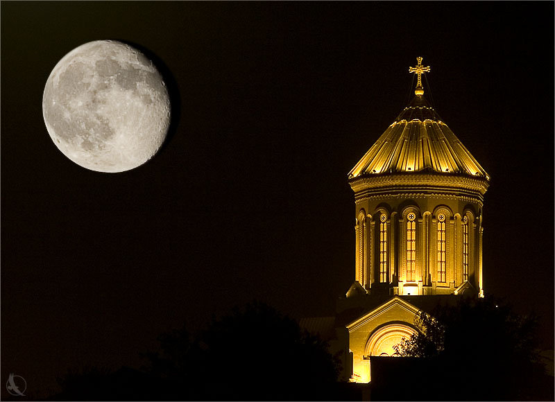 полная луна - полнолуние, грузия - оригинал