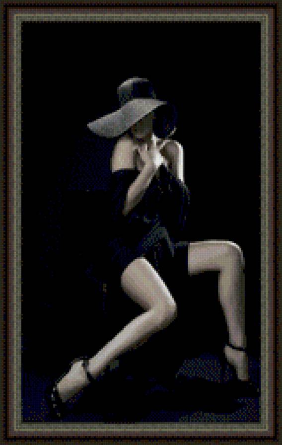 девушка в черном на черном - предпросмотр