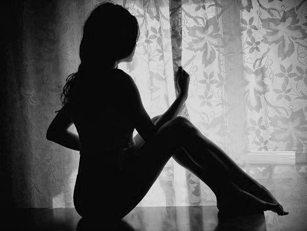 В ожидании.... - одиночество, ожидание, девушка - оригинал