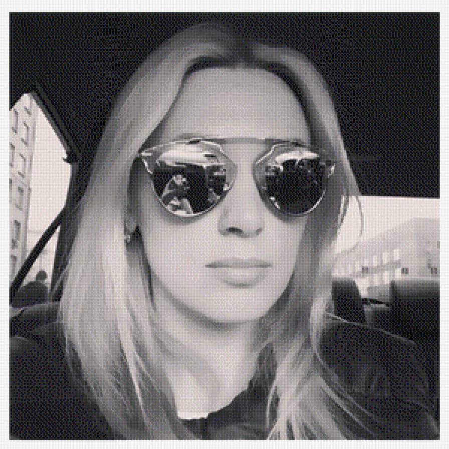 Люба - девушка - предпросмотр