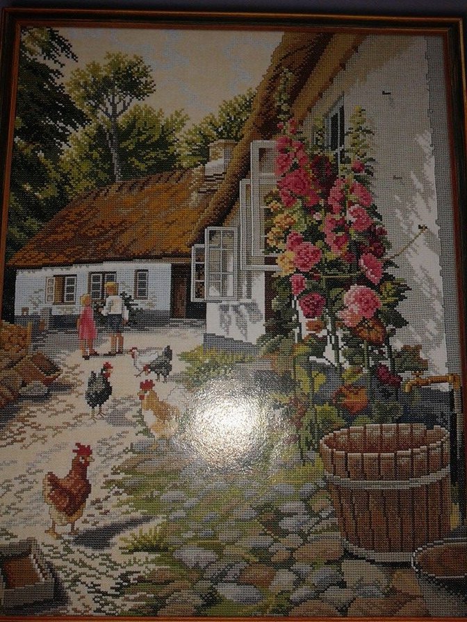 Casa con gallinas - оригинал