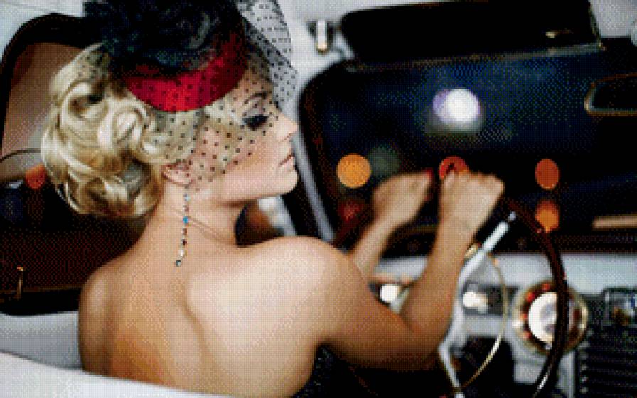 девушка в авто - автомобиль, девушка - предпросмотр