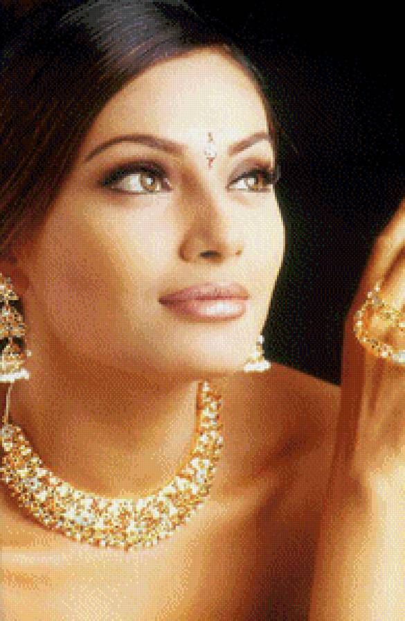 Бипаша Басу - предпросмотр