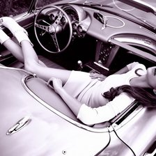 Схема вышивки «девушка в авто»