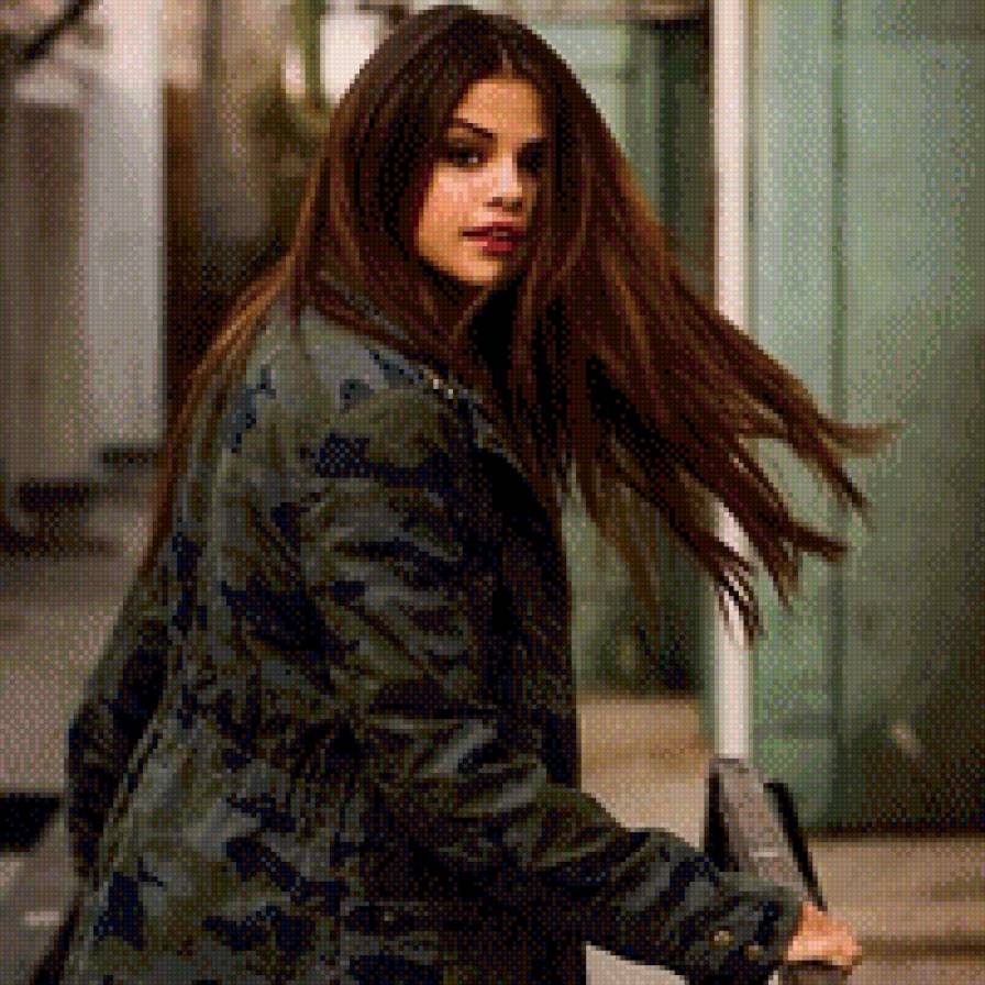 Selena - предпросмотр