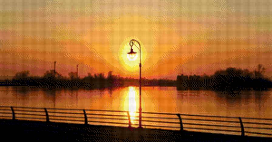 Херсон. Набережная. Закат - город, закат, река - предпросмотр