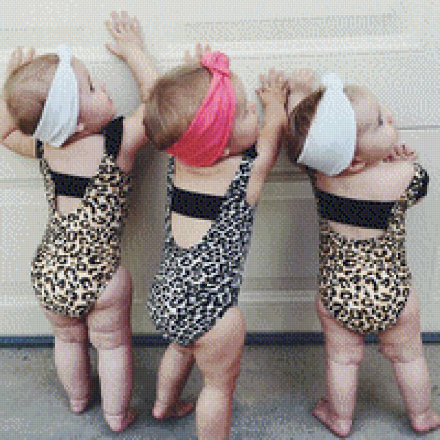 трое милых малышек - предпросмотр