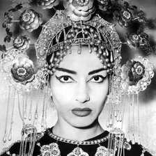 Maria Calas en Turandot b-n