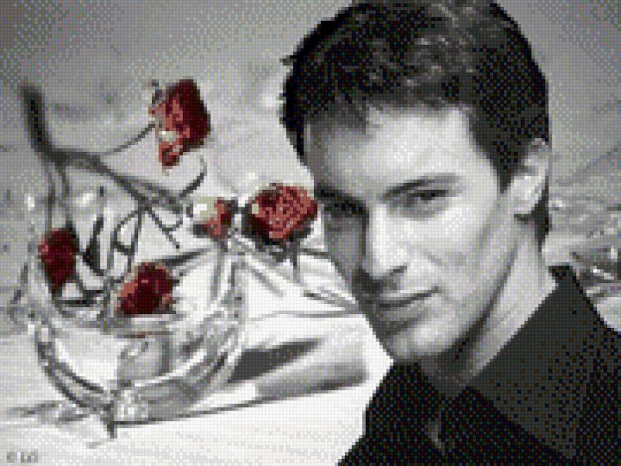 Гидеон Буркхард - знаменитости - предпросмотр