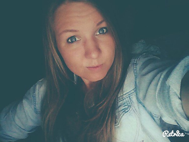 Виктория - автопортрет - оригинал