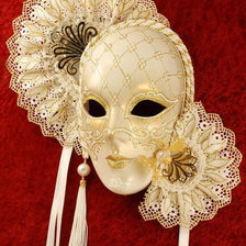 Венецианская маска Веера
