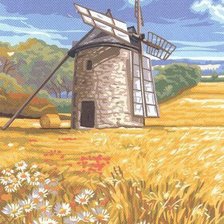 мельница на пшеничном поле