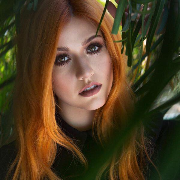 Кэтрин МакНамара - оригинал