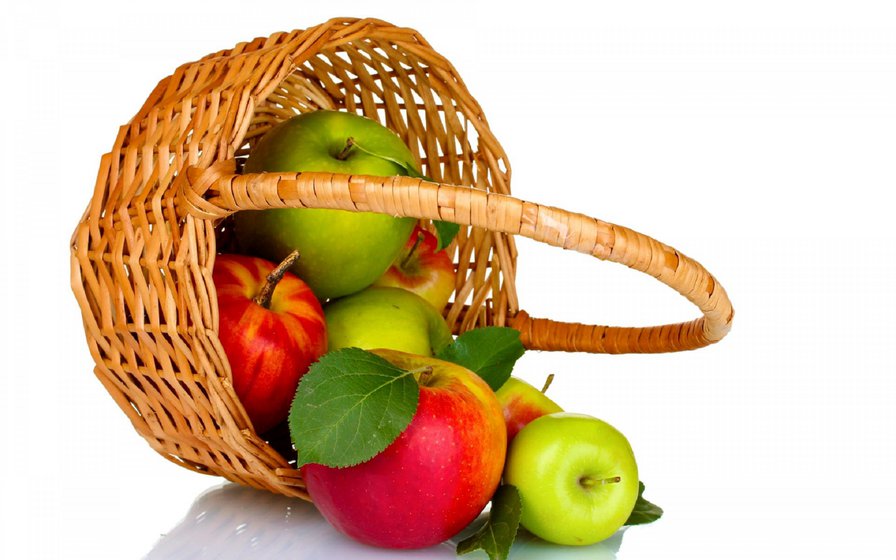 ароматные яблоки в корзине - корзина с фруктами, яблоки, фрукты, натюрморт - оригинал