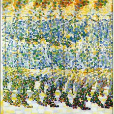 Девушка бегущая по балкону