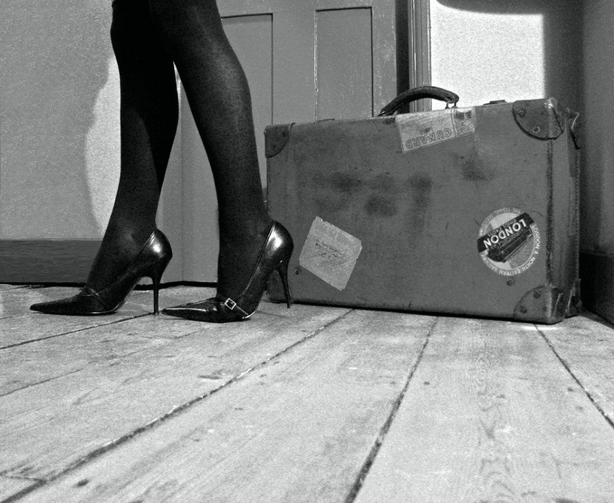 a case - оригинал