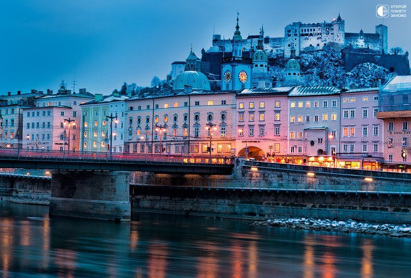 Вечерний город - река, мост, дома - оригинал