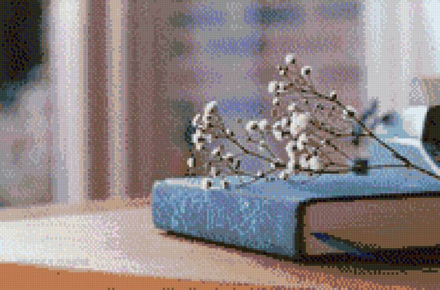 a book - предпросмотр